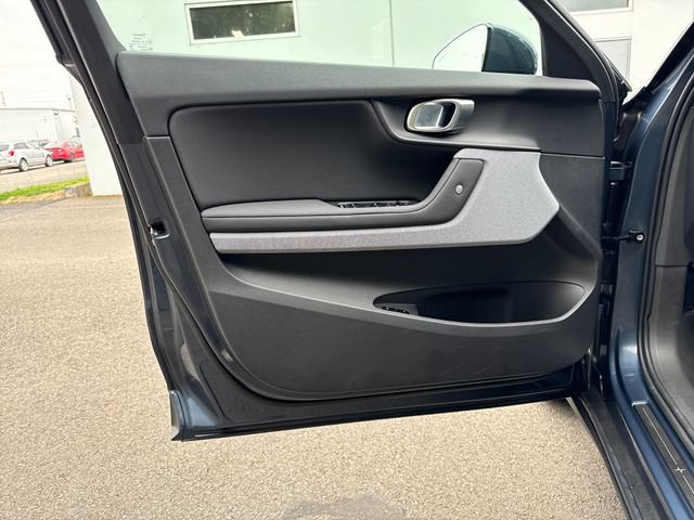 Used 2023 Polestar Polestar 2 w/ Pilot Pack AWD/4WD image 17