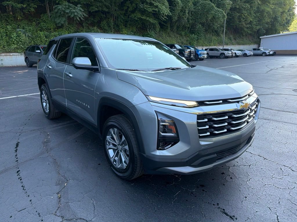 New 2026 Chevrolet Equinox LT w/ Convenience Package II FWD image 6