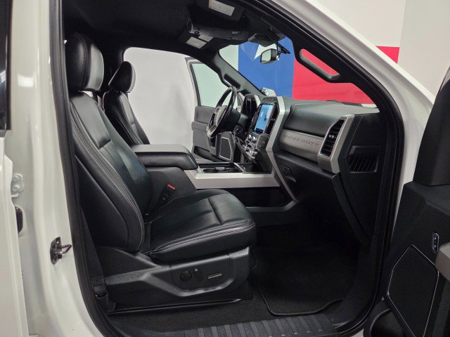 Used 2022 Ford F250 Lariat w/ Chrome Package image 8