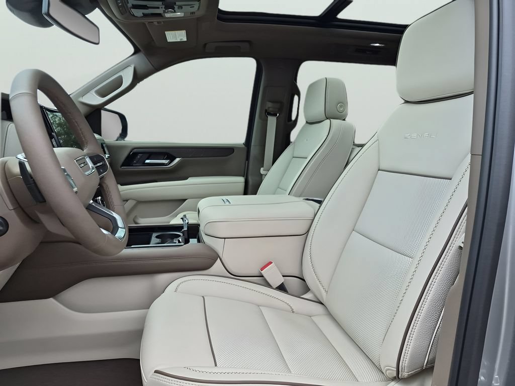 New 2026 GMC Yukon XL Denali w/ Sun & Power Step Package AWD/4WD image 26