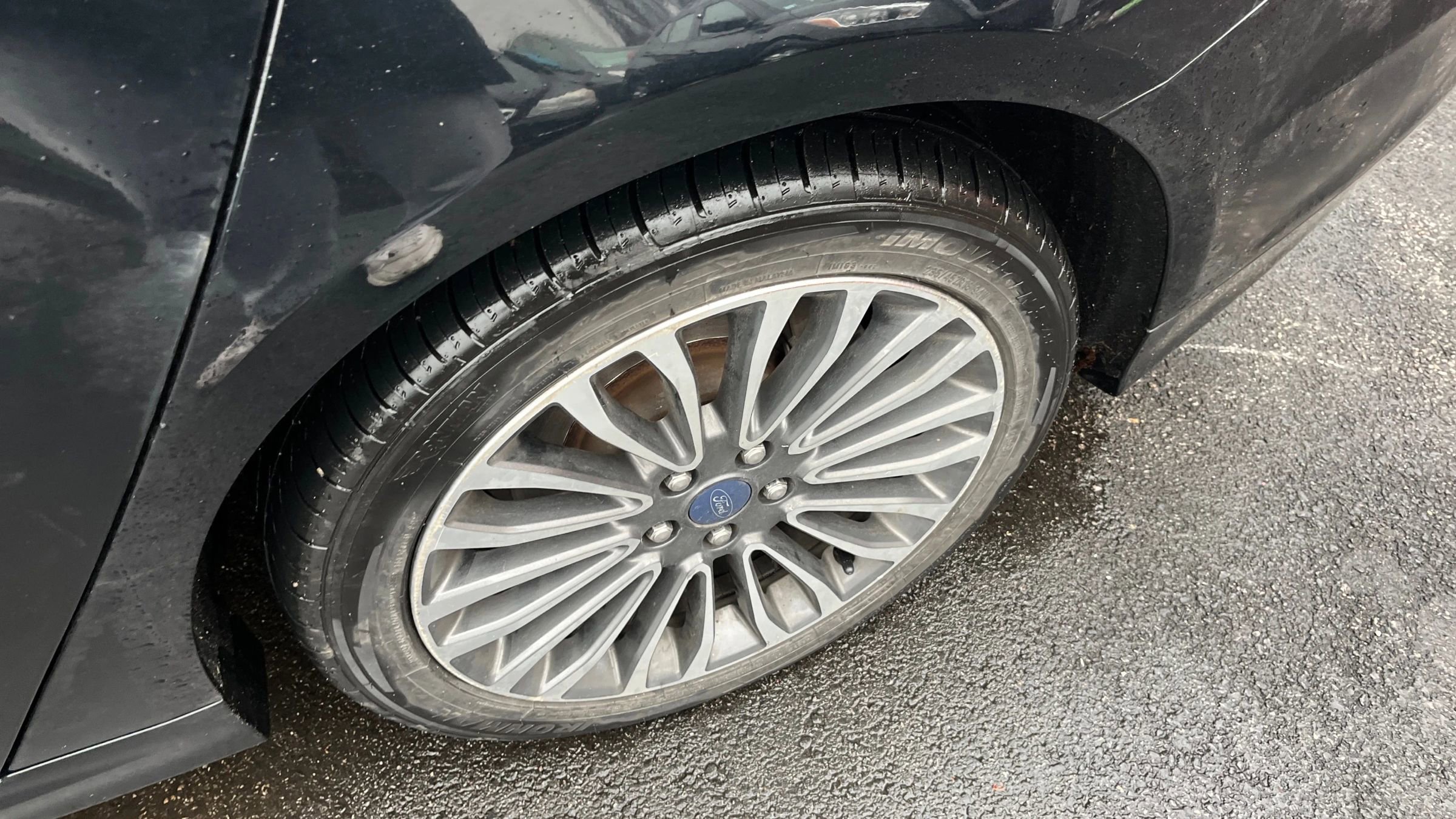 Used 2018 Ford Fusion Titanium image 14