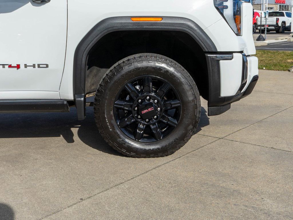 Used 2024 GMC Sierra 2500 AT4 w/ AT4 Premium Plus Package image 40