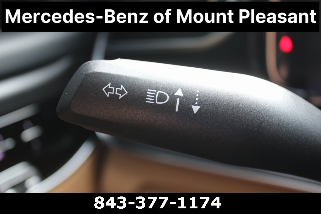 Used 2023 Jeep Grand Wagoneer L Series III w/ Rear Seat Video Group 1 image 34