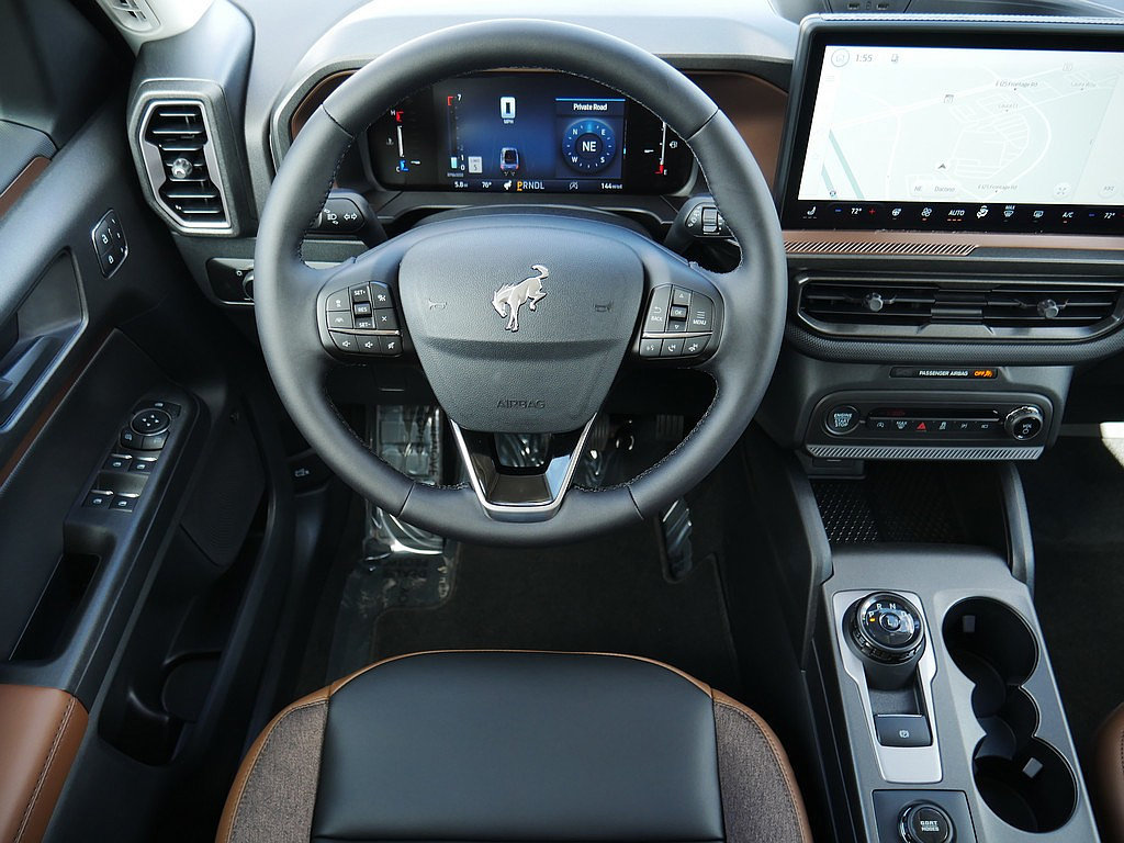 New 2026 Ford Bronco Sport Outer Banks w/ Outer Banks Tech Package+ AWD/4WD image 17