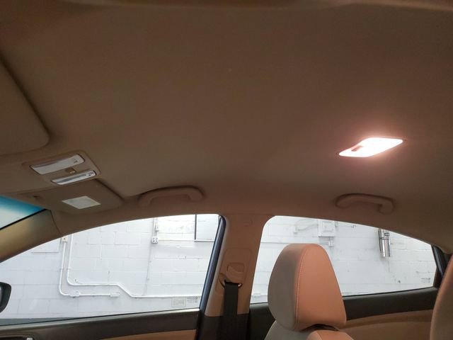 Used 2012 Hyundai Accent GLS FWD image 22
