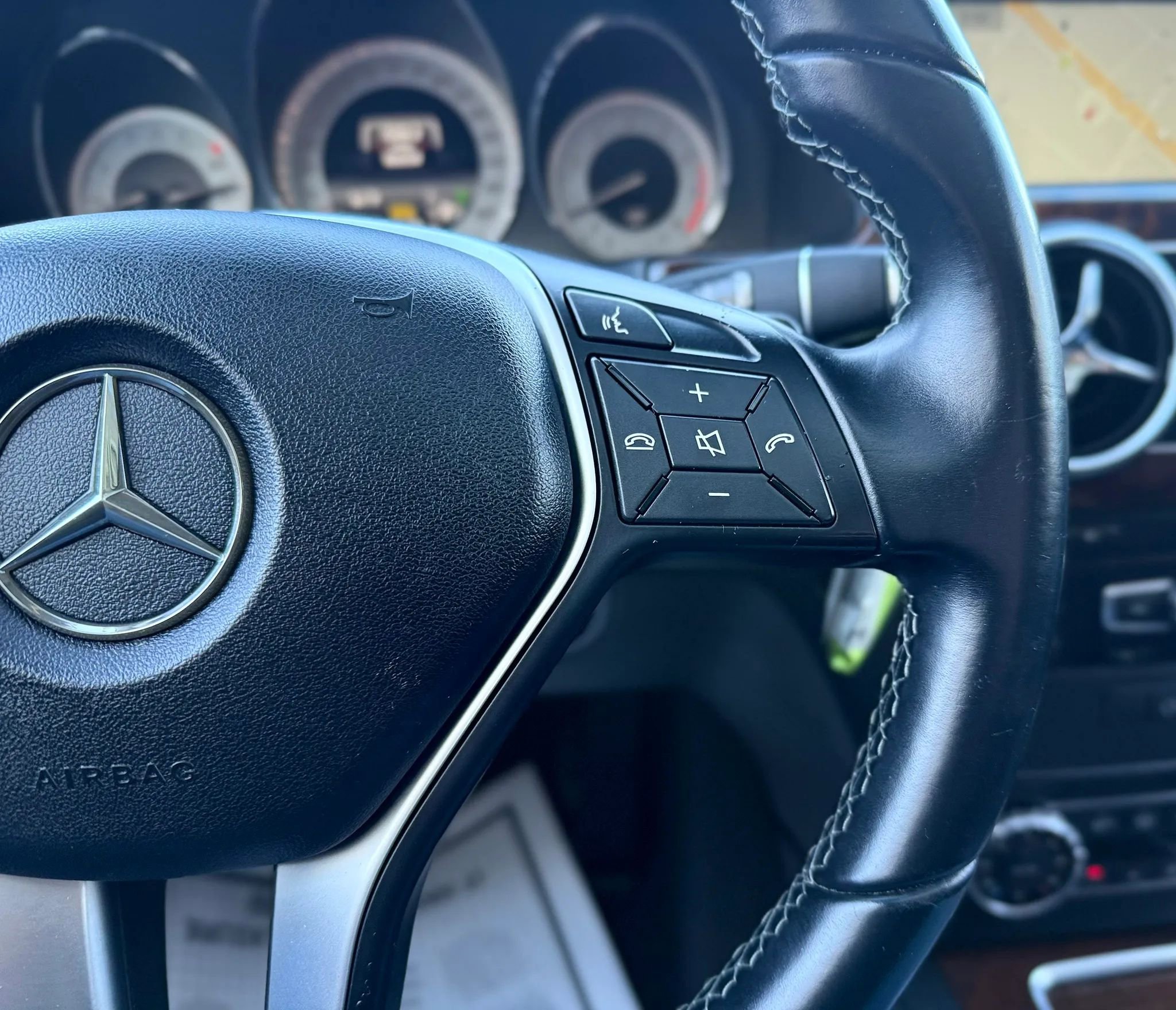 Used 2014 Mercedes-Benz GLK 350 4MATIC image 15