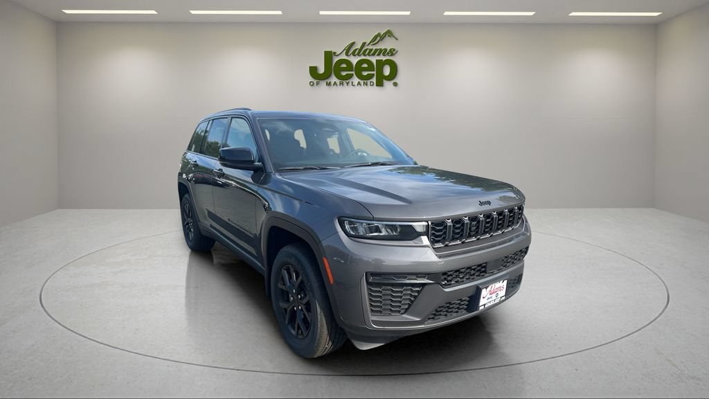 New 2026 Jeep Grand Cherokee Altitude AWD/4WD image 3