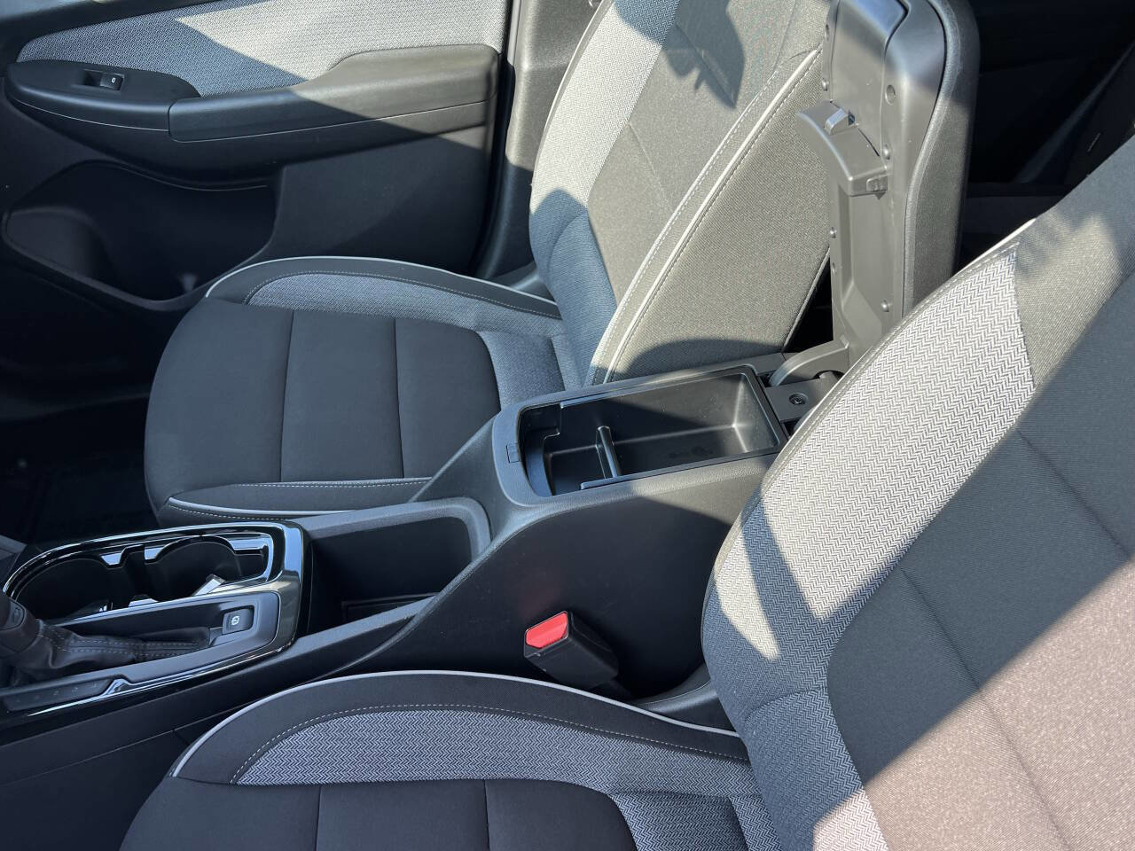 Used 2025 Chevrolet TrailBlazer LT w/ Driver Confidence Package image 15