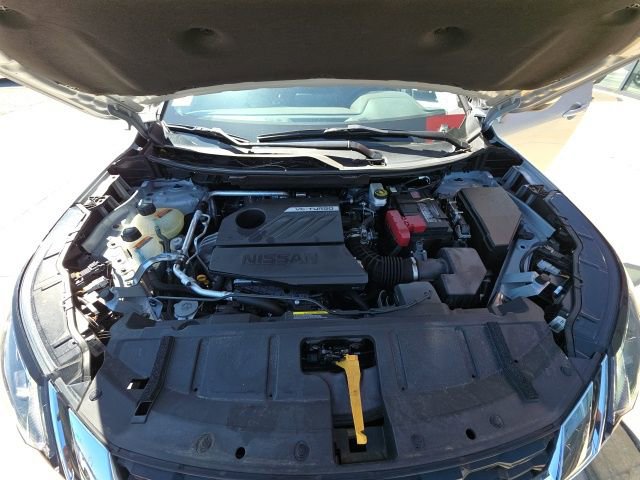 Used 2023 Nissan Rogue SV image 27