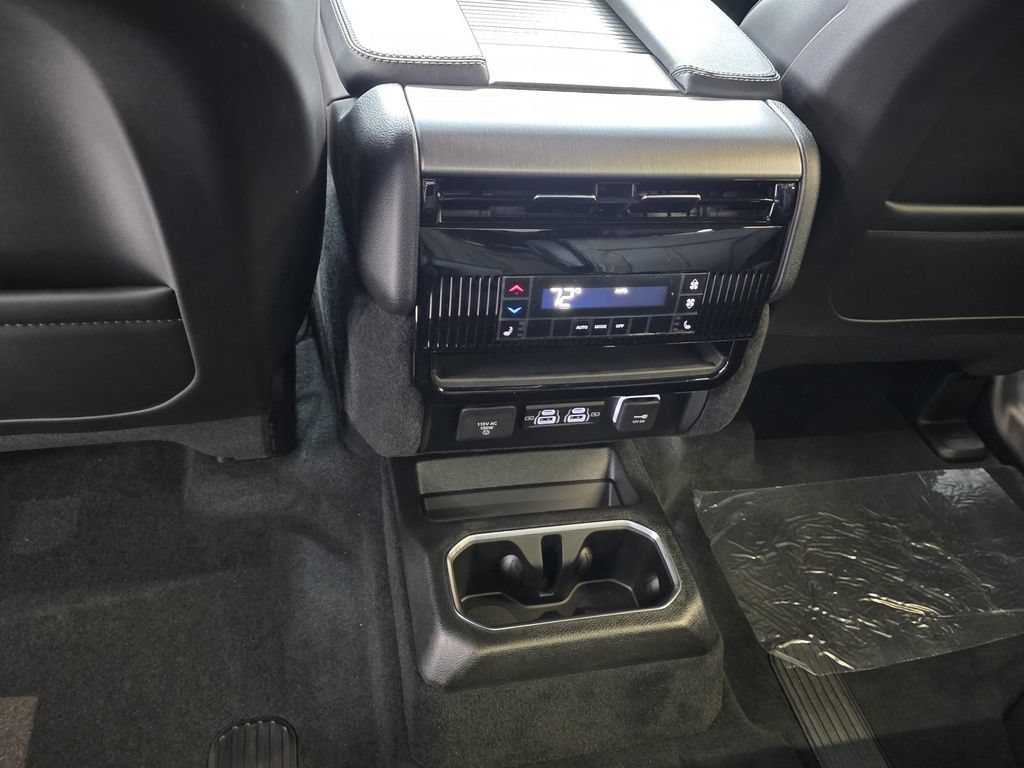 New 2025 Jeep Wagoneer L Series III w/ Premium Group I AWD/4WD image 11
