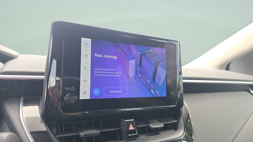 Used 2023 Toyota Corolla LE image 21