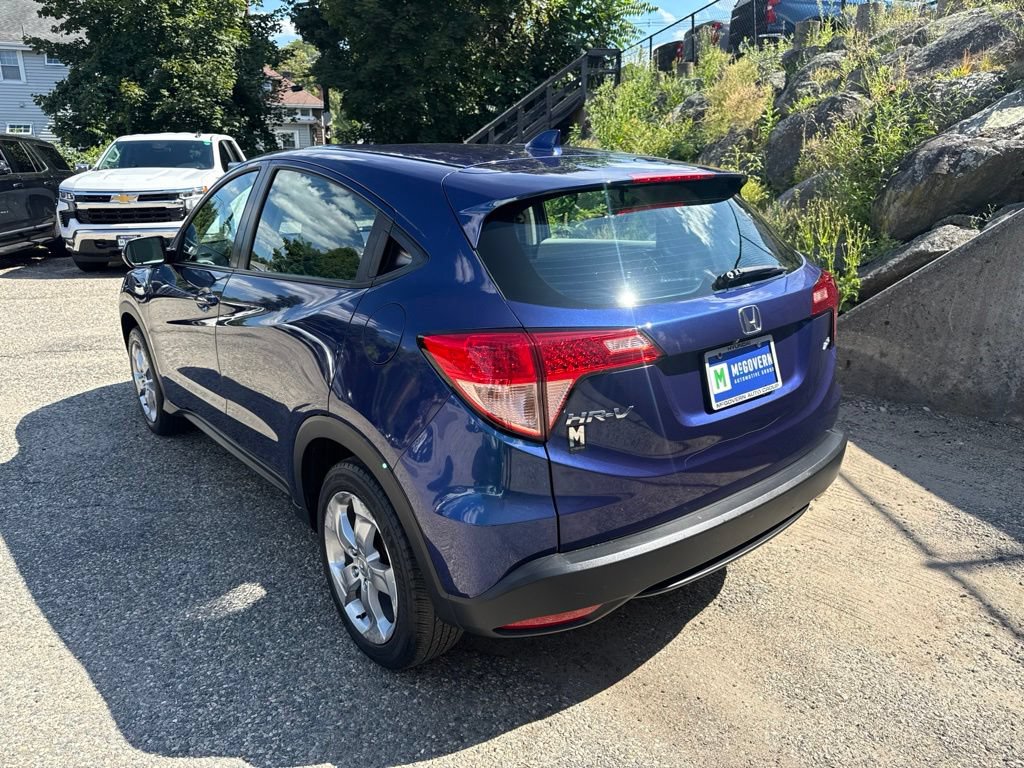 Used 2016 Honda HR-V LX image 4