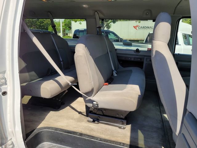 Used 2013 Ford E-350 and Econoline 350 XLT image 19