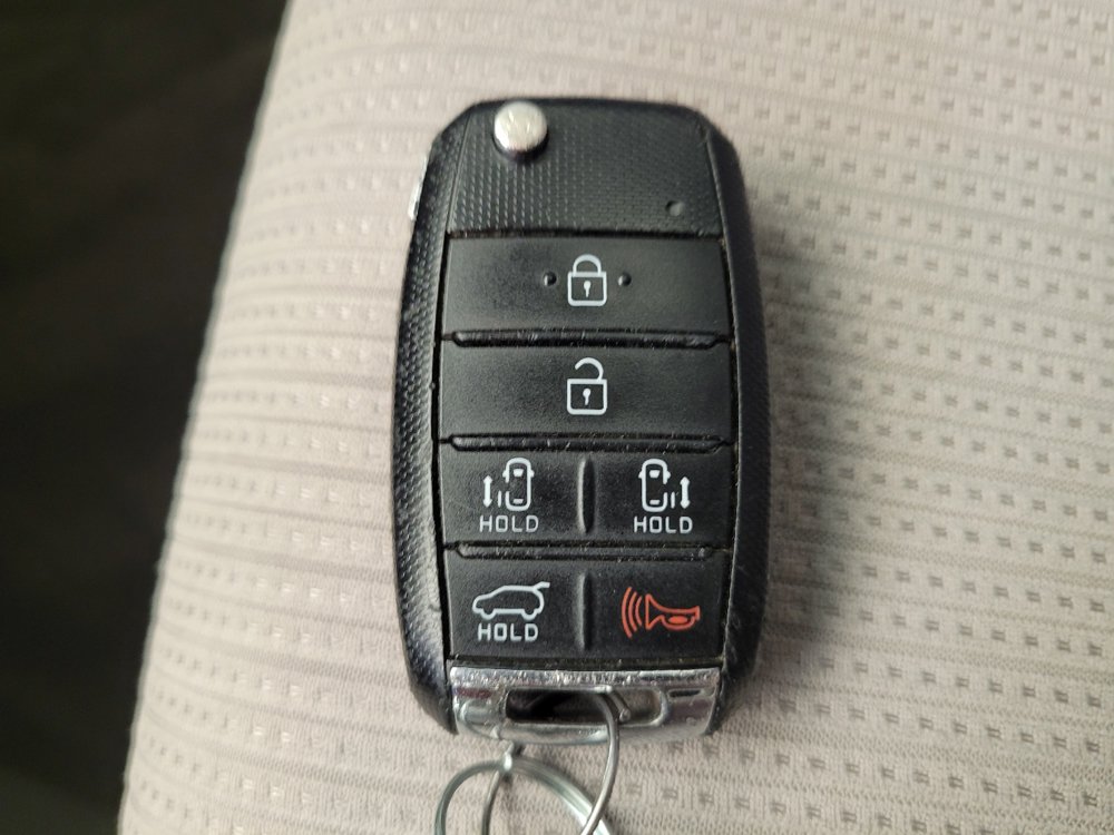 Used 2019 Kia Sedona LX FWD image 32