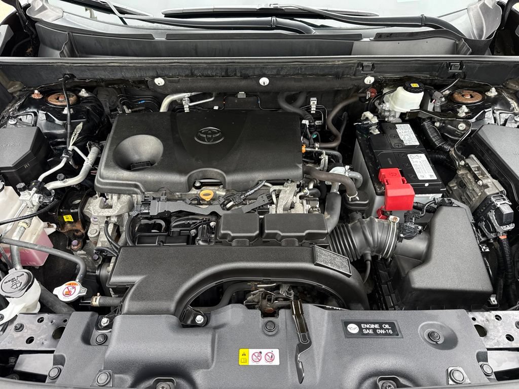 Used 2020 Toyota RAV4 XLE w/ Convenience Package AWD/4WD image 25