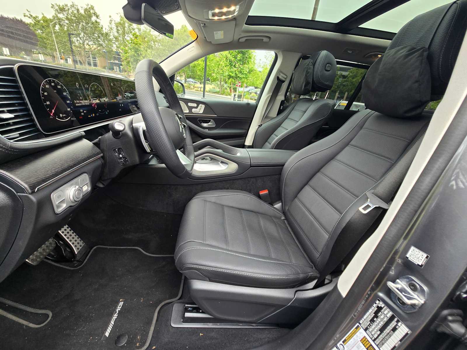 Used 2026 Mercedes-Benz GLS 450 4MATIC image 24