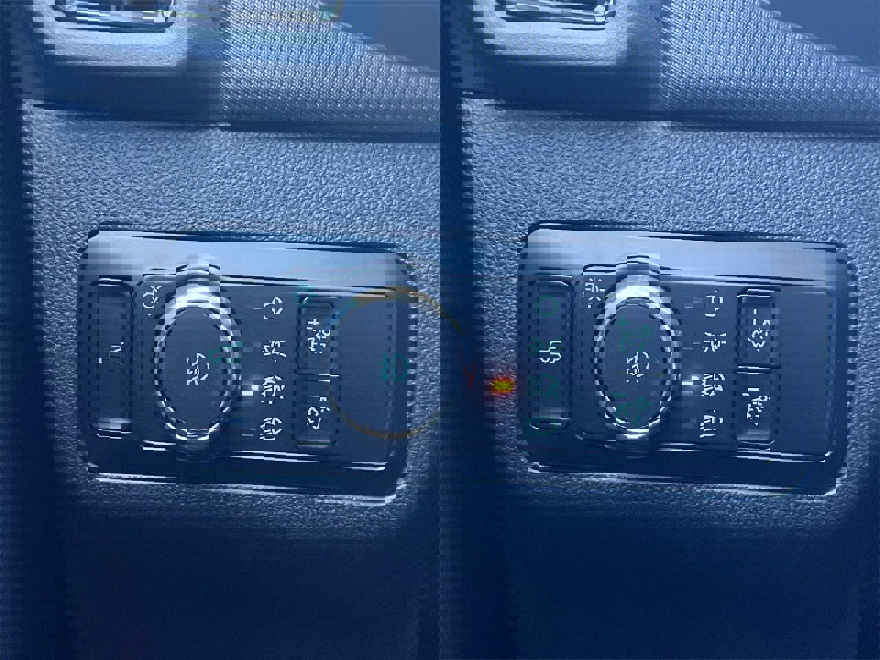 New 2025 Ford Bronco Sport Heritage w/ Convenience Package image 17