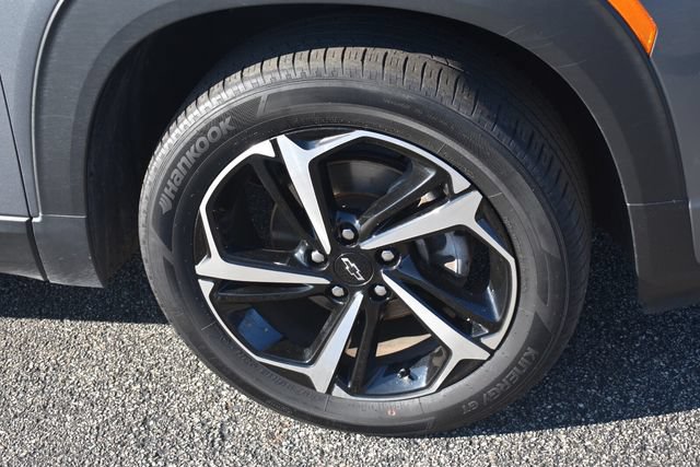 Used 2022 Chevrolet TrailBlazer RS w/ Technology Package AWD/4WD image 11