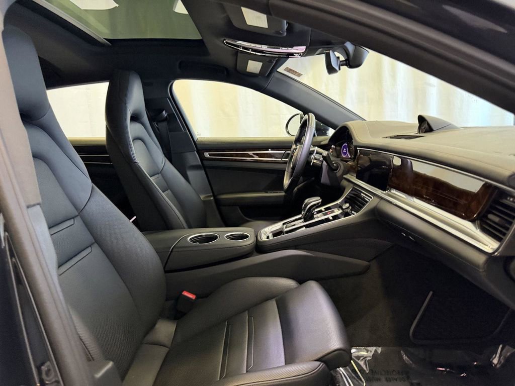 Certified 2023 Porsche Panamera 4S AWD/4WD image 16