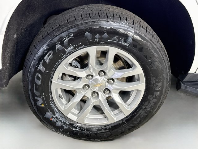 Used 2024 Chevrolet Tahoe LT RWD image 32