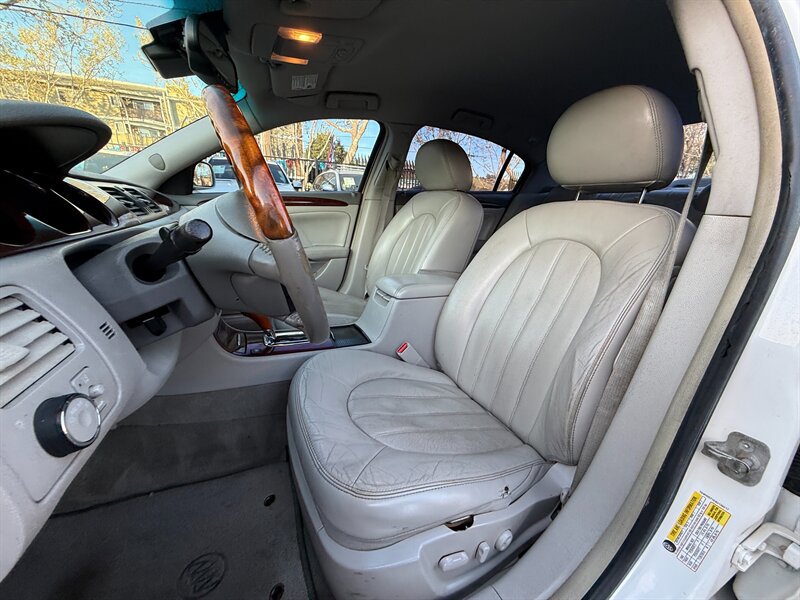 Used 2009 Buick Lucerne CXL w/ Driver Confidence Package FWD image 12
