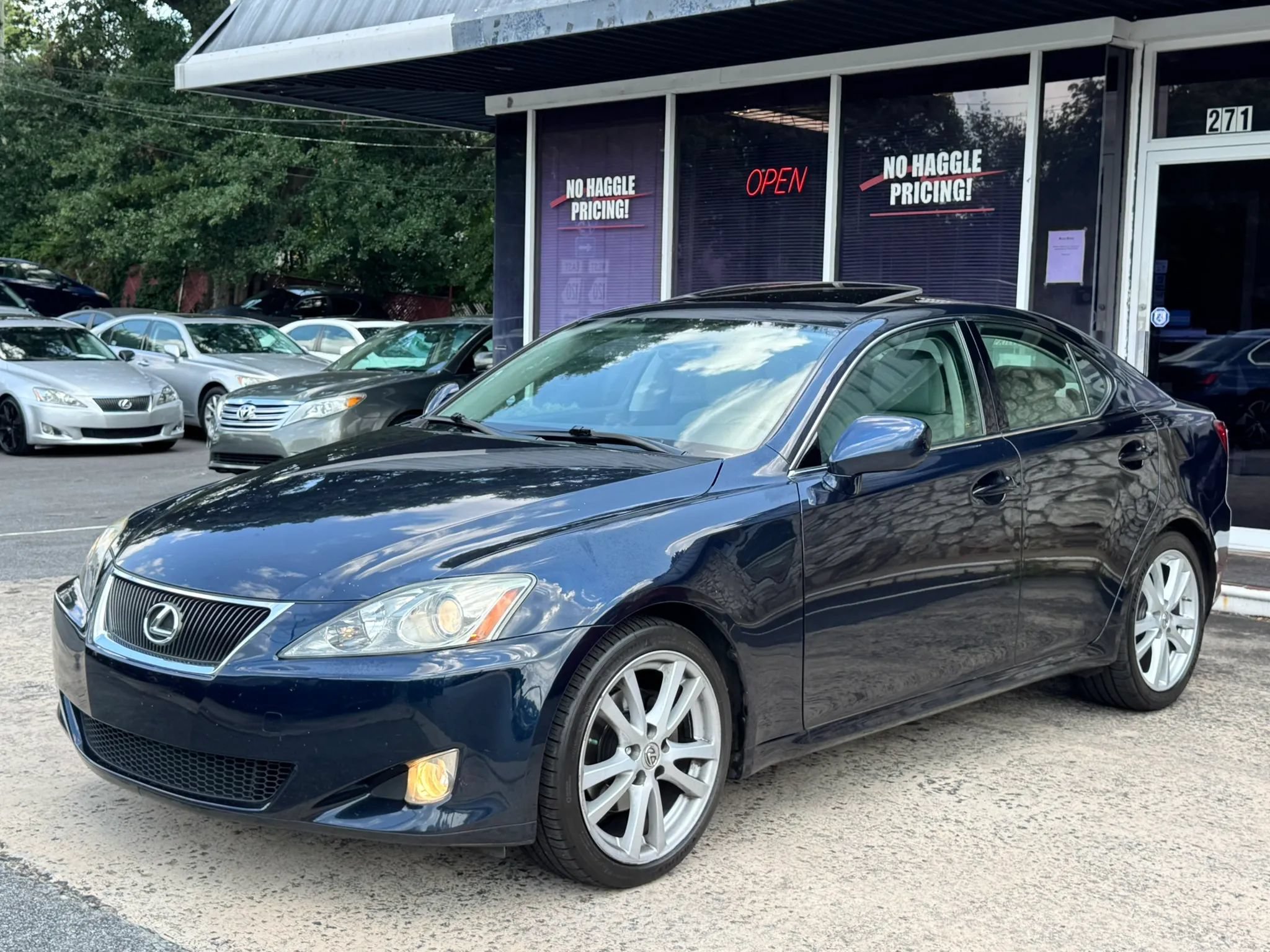 Used 2006 Lexus IS 250 RWD image 3
