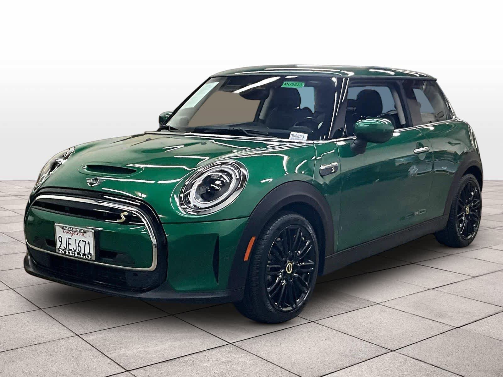 Used 2024 MINI Cooper SE FWD image 1