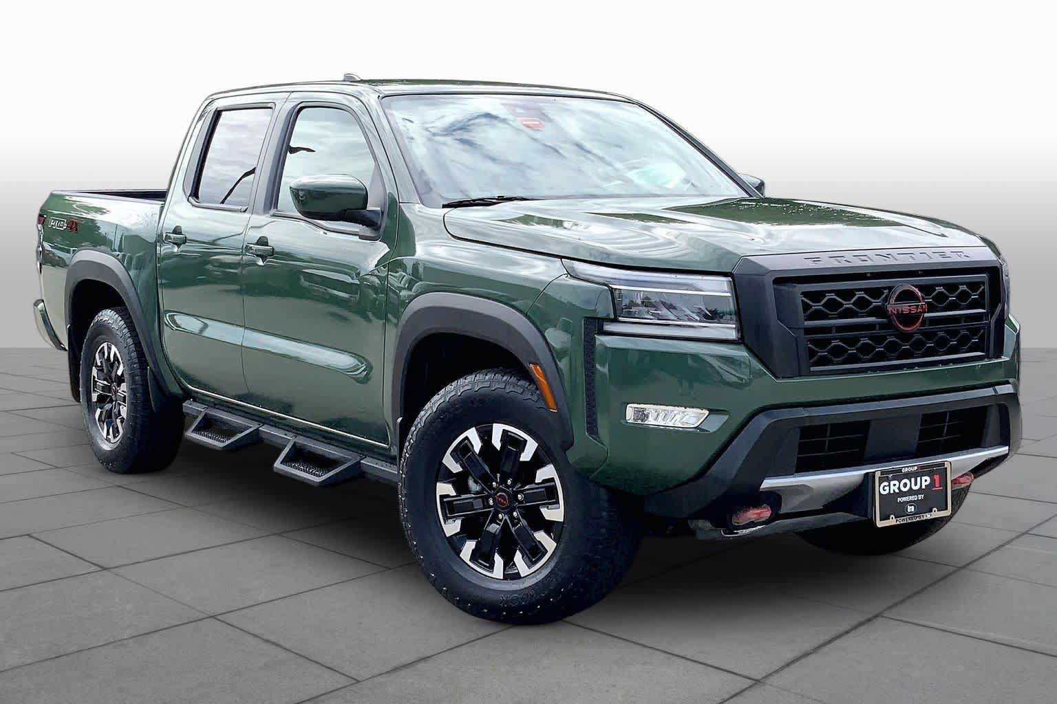Used 2024 Nissan Frontier PRO-4X w/ Technology Package AWD/4WD image 3