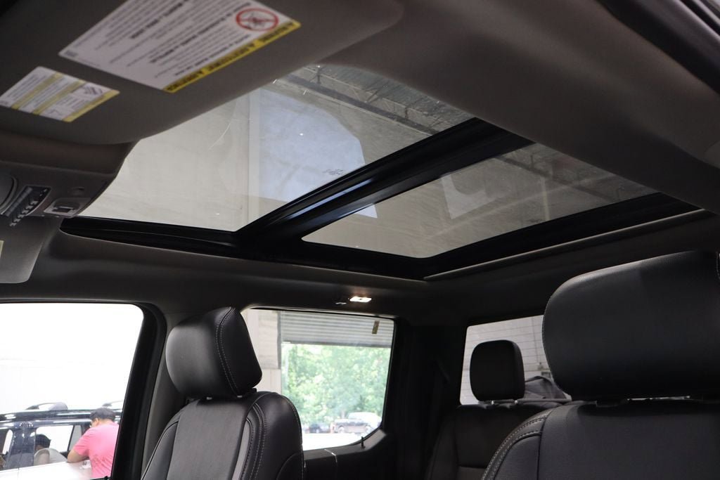 Used 2021 Ford F250 Lariat AWD/4WD image 11