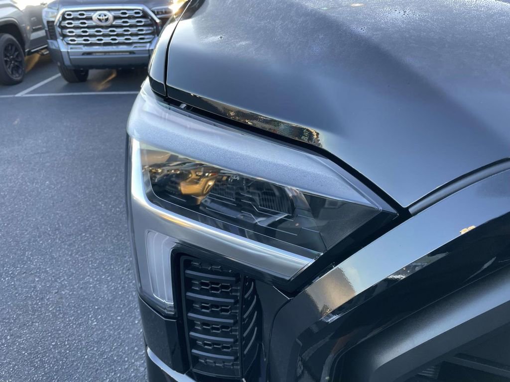 New 2026 Toyota Tundra SR5 image 18