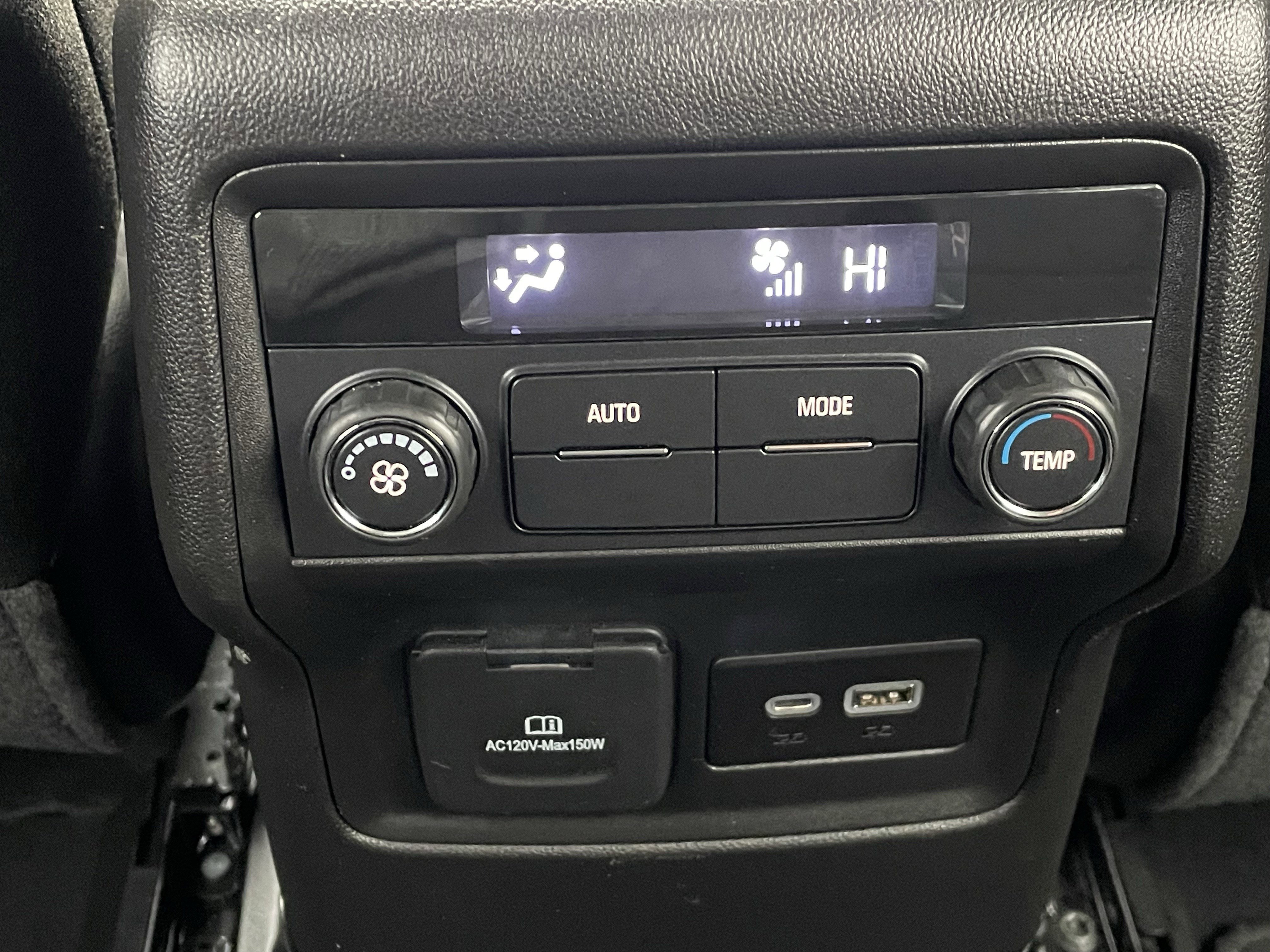 Used 2023 GMC Acadia SLE w/ Driver Convenience Package image 39