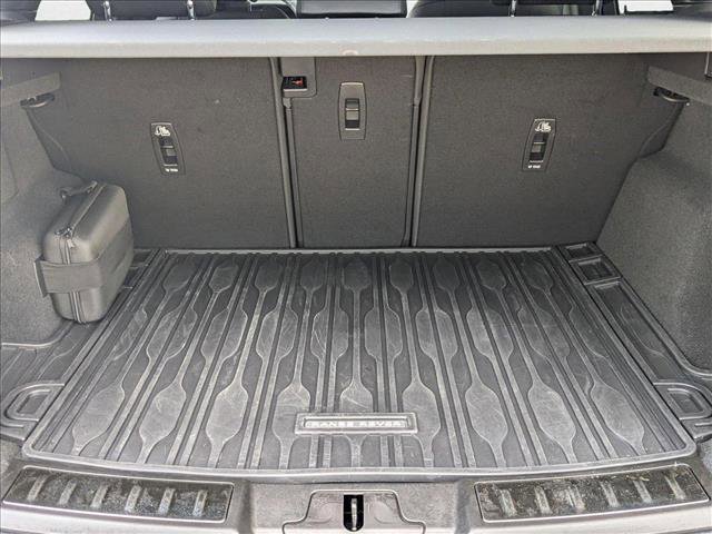 Certified 2024 Land Rover Range Rover Evoque Dynamic SE image 6