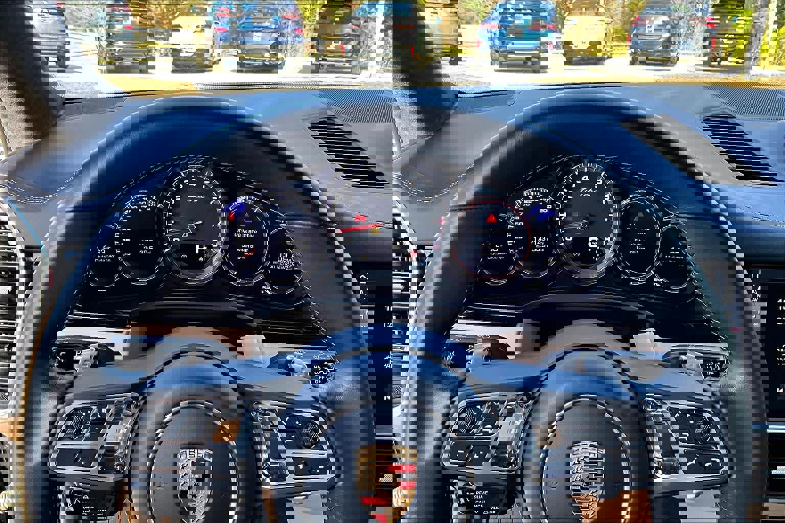 Used 2020 Porsche Cayenne Turbo image 28