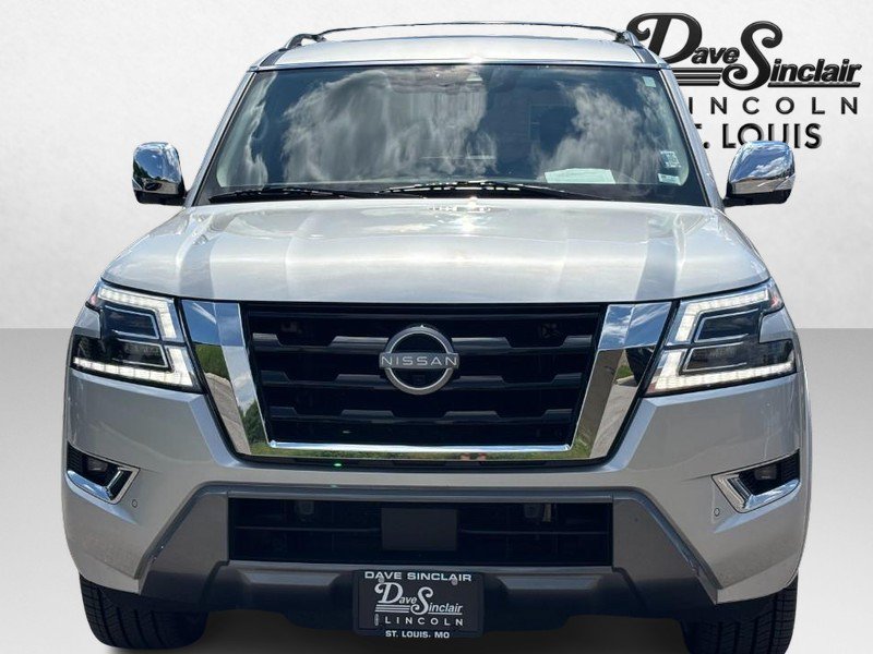 Used 2023 Nissan Armada Platinum w/ Captain's Chairs Package AWD/4WD image 2