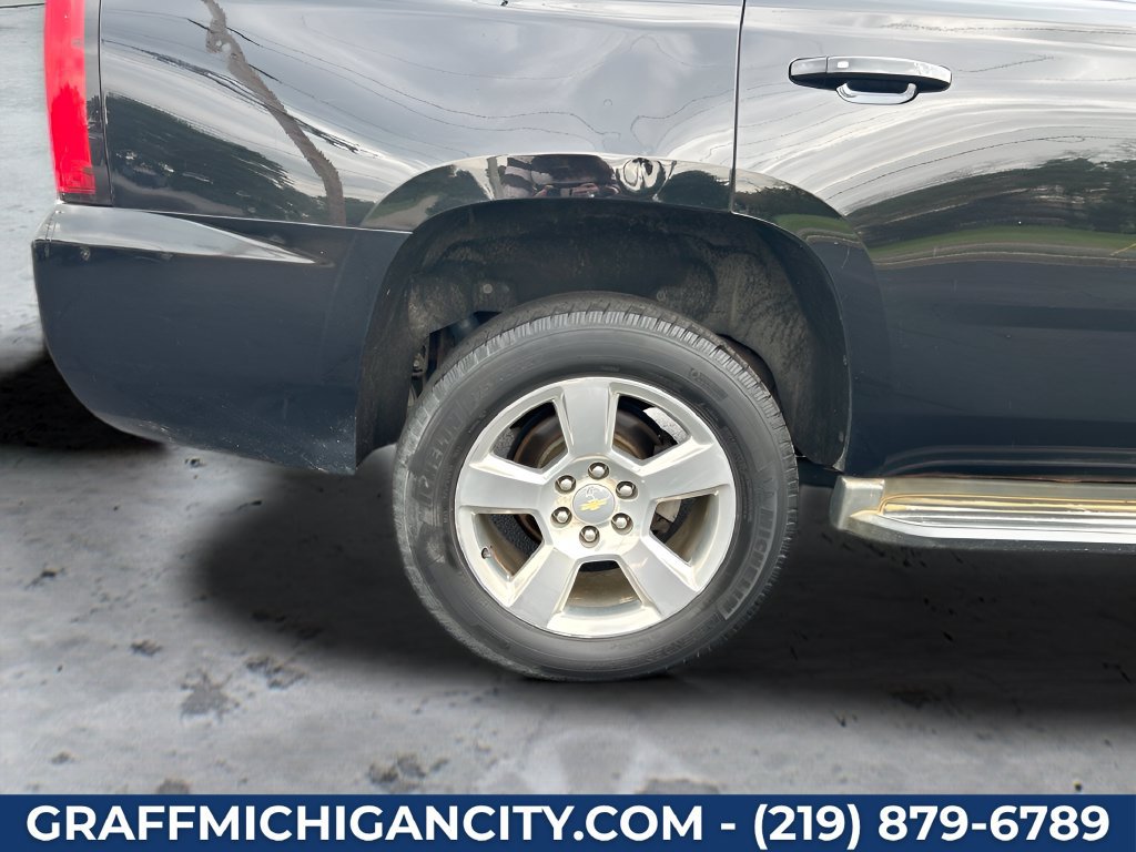 Used 2016 Chevrolet Tahoe LT AWD/4WD image 11