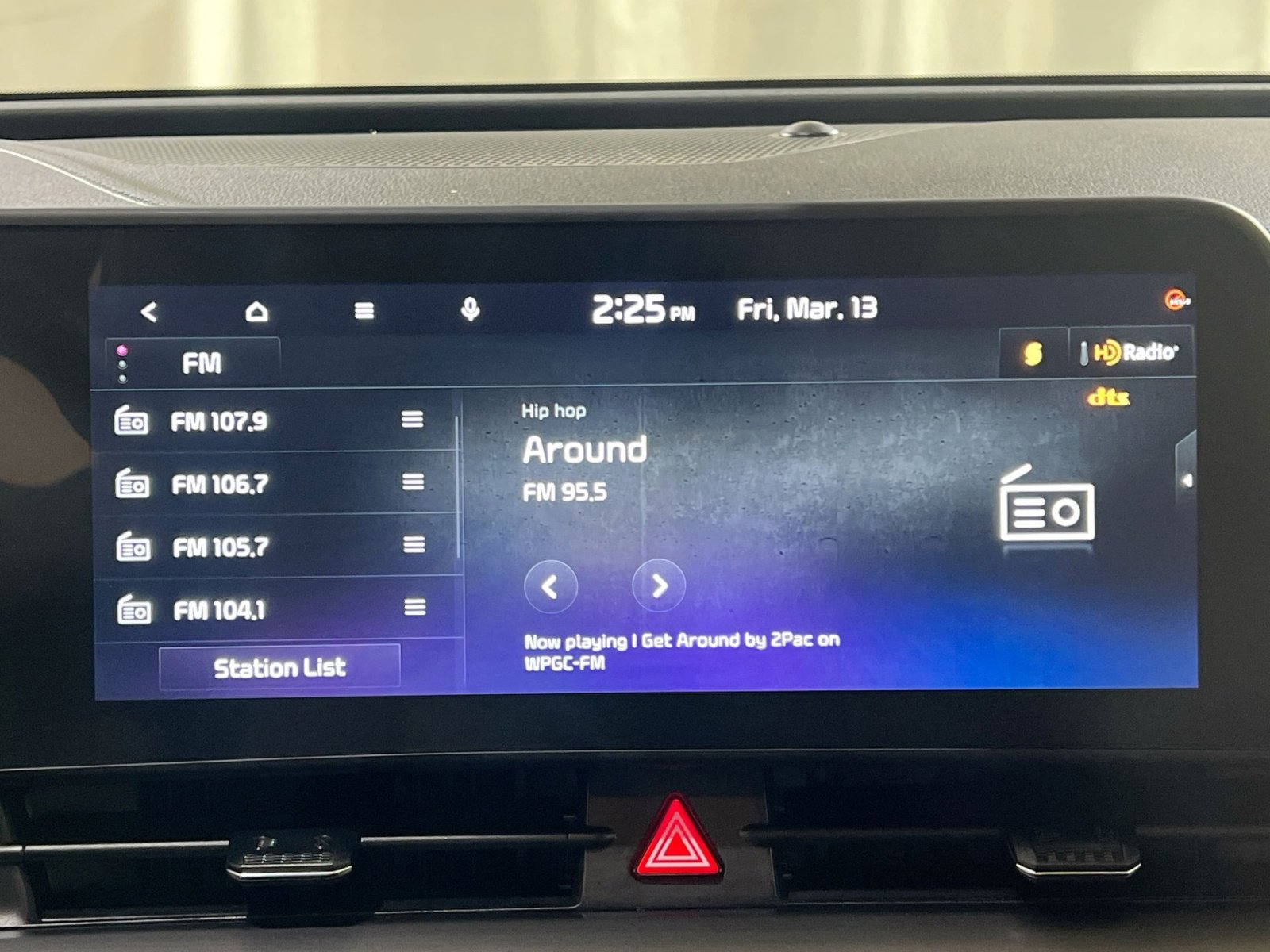 Used 2023 Kia Sportage EX image 18