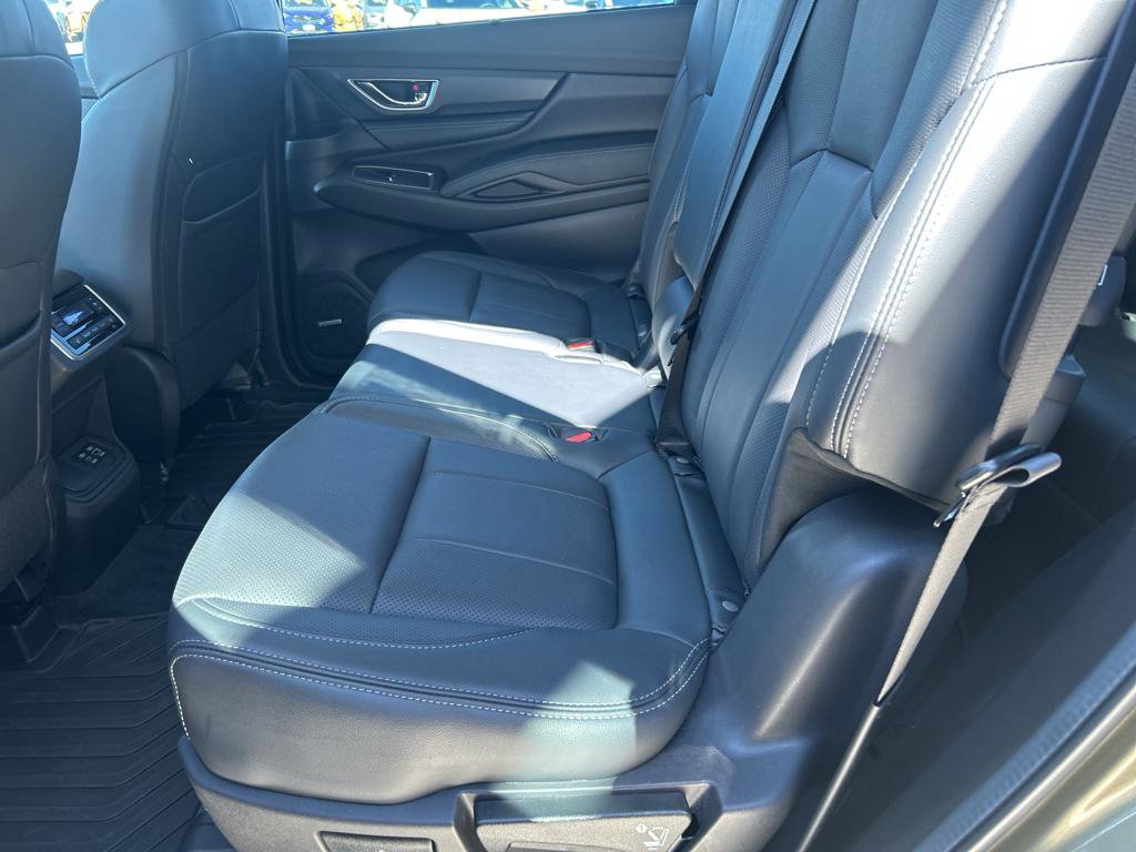 Certified 2024 Subaru Ascent Limited w/ Technology Package image 11