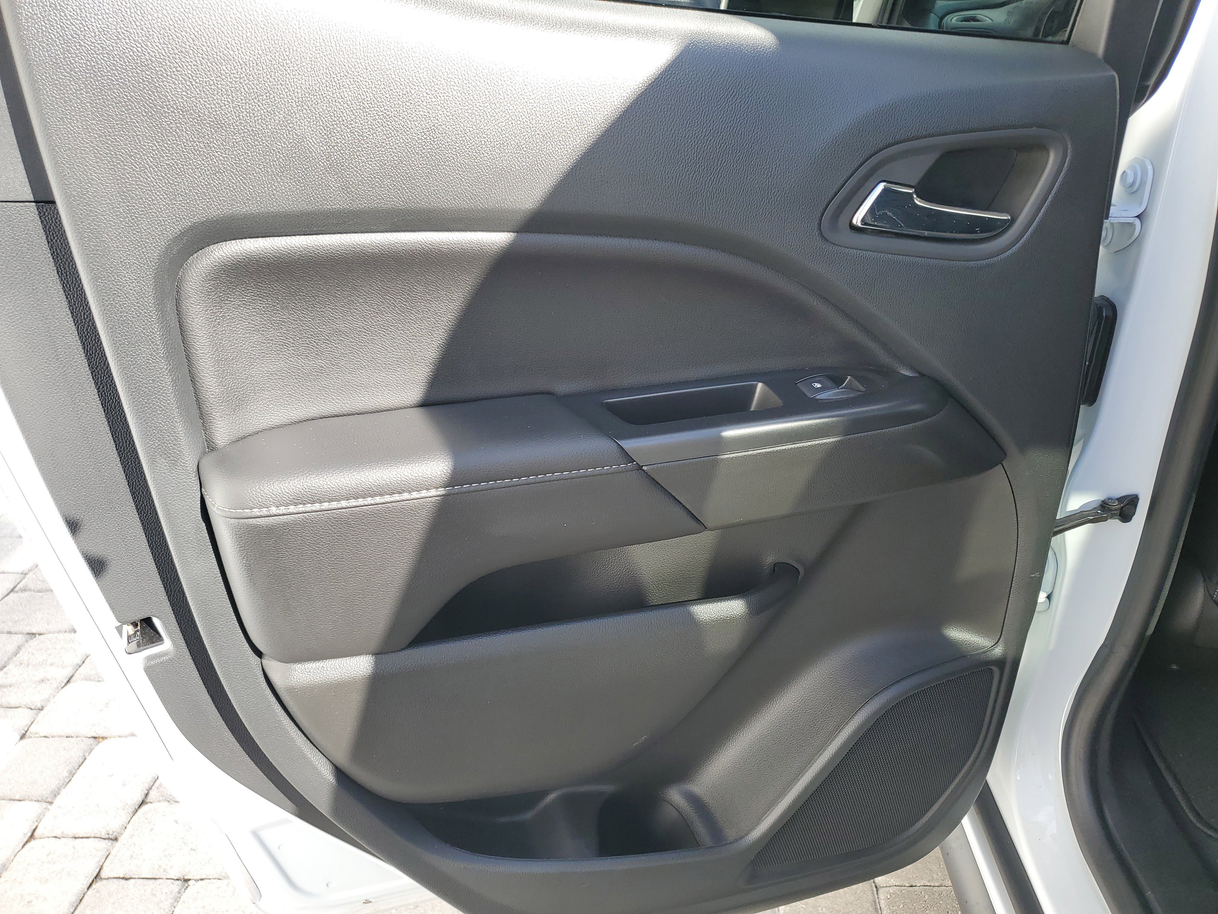 Used 2022 GMC Canyon Elevation w/ Elevation Premium Package image 10