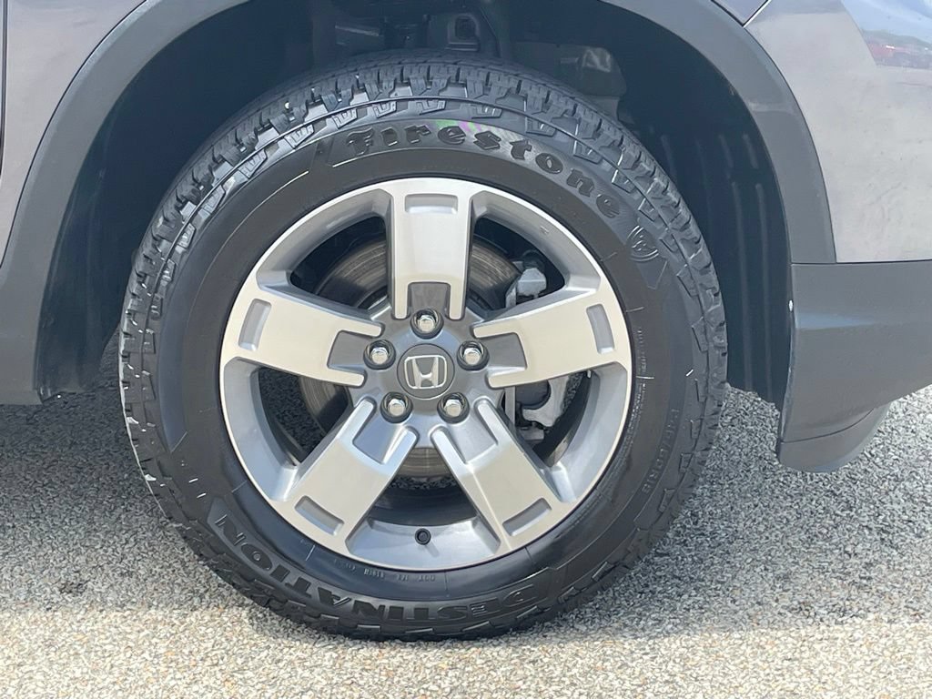 Certified 2025 Honda Ridgeline RTL image 9