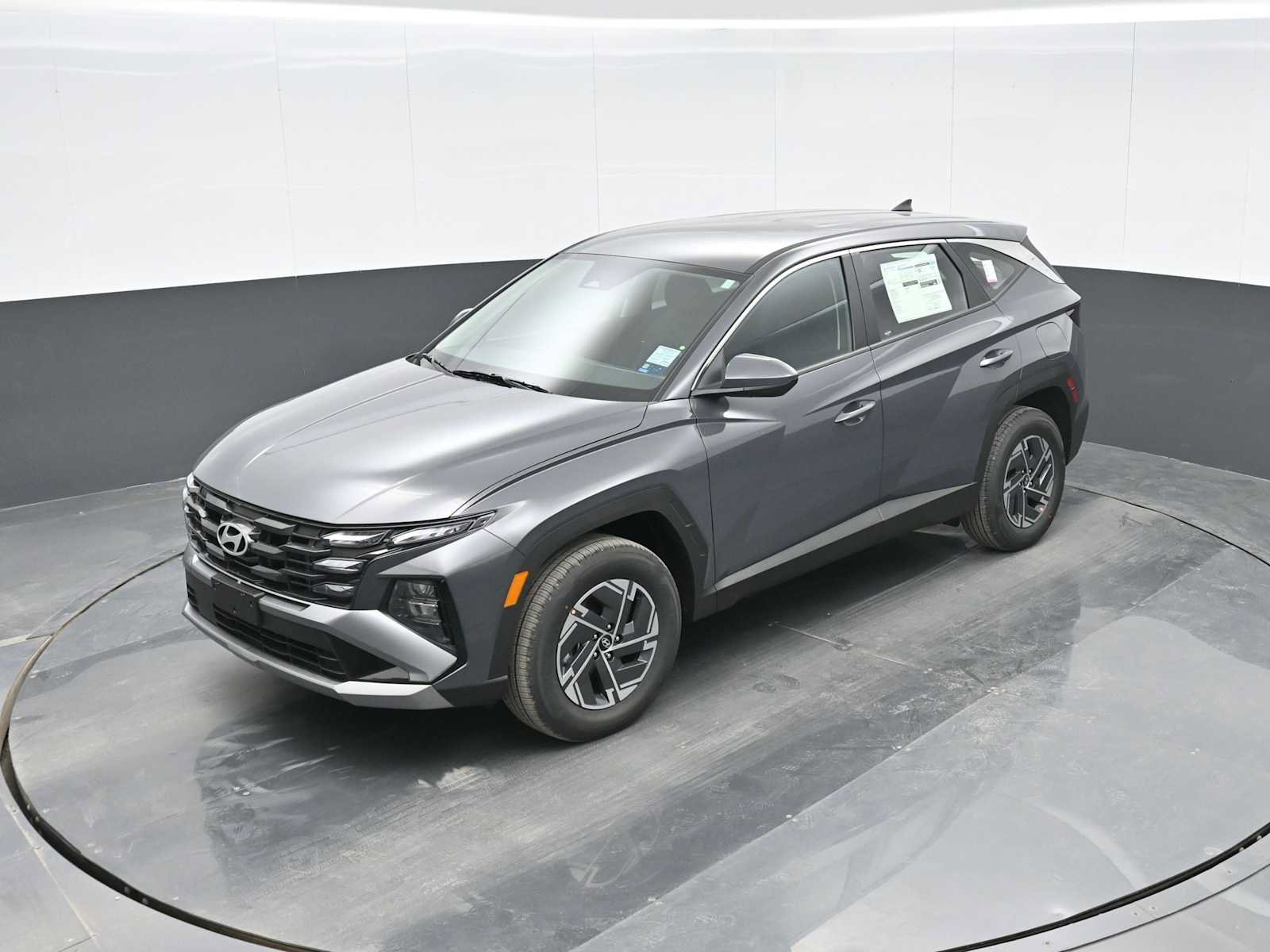 New 2026 Hyundai Tucson Blue SE image 25