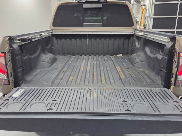 Used 2023 Nissan Titan PRO-4X w/ Pro-4x Convenience Package image 12
