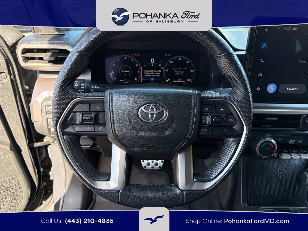 Used 2024 Toyota Tacoma TRD Sport AWD/4WD image 16