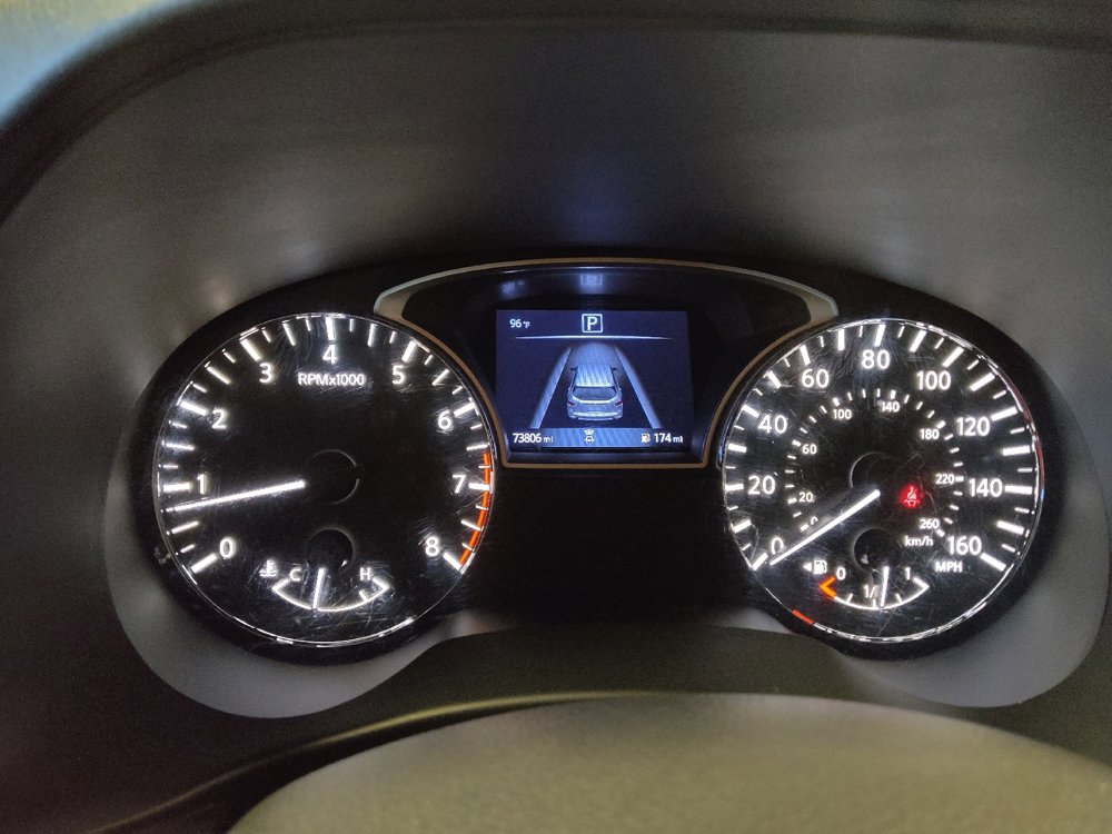 Used 2020 Nissan Pathfinder SL image 23