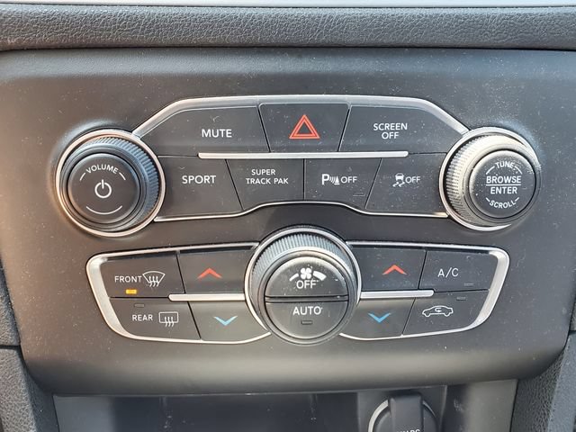 Certified 2021 Dodge Charger SXT w/ Cold Weather Package AWD/4WD image 13