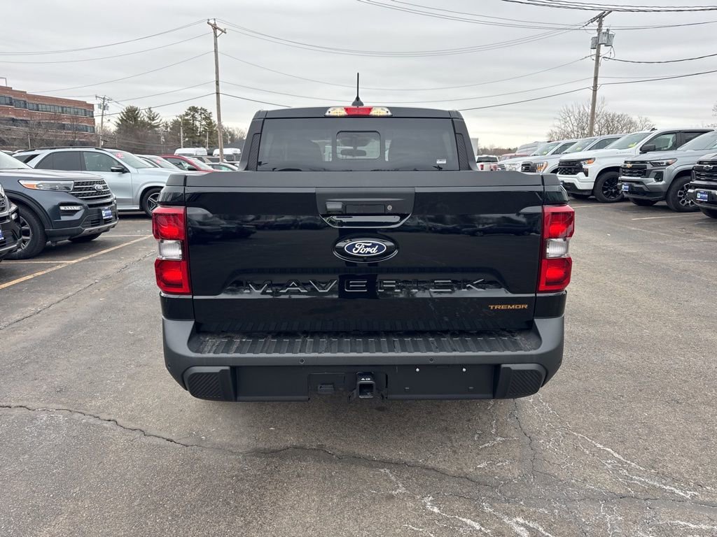 New 2026 Ford Maverick Tremor image 7