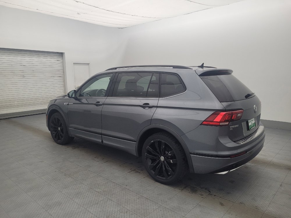 Used 2021 Volkswagen Tiguan SE R-Line FWD image 3