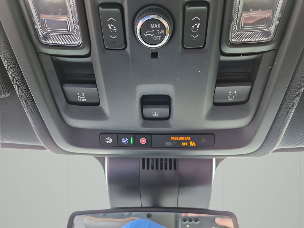 Used 2024 GMC Yukon XL AT4 w/ AT4 Premium Plus Package image 42