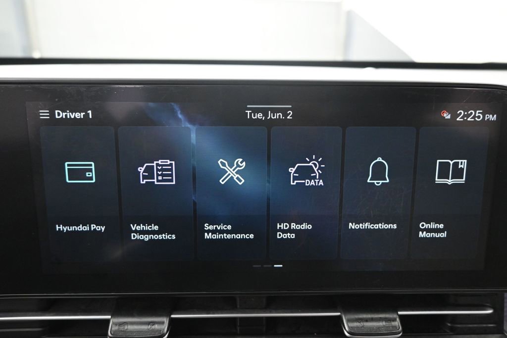 Used 2024 Hyundai Kona Limited FWD image 13