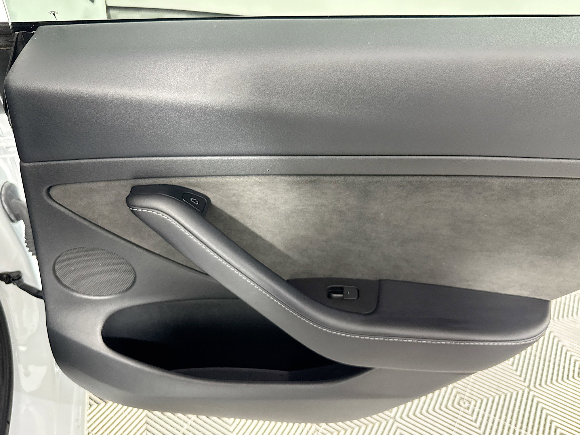 Used 2023 Tesla Model 3 Performance image 25