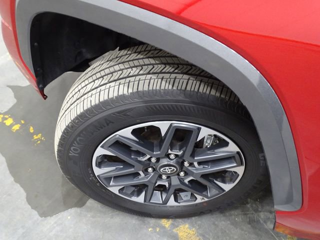 Used 2025 Toyota Tundra Limited image 39